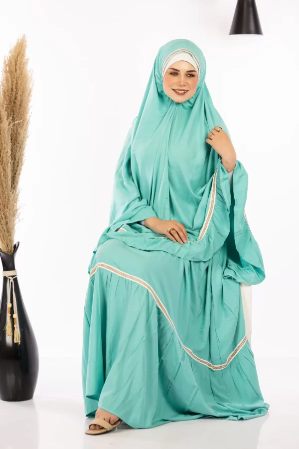 ⁦طقم صلاة قطعتين (خمار وجيبه)⁩ - الصورة ⁦2⁩