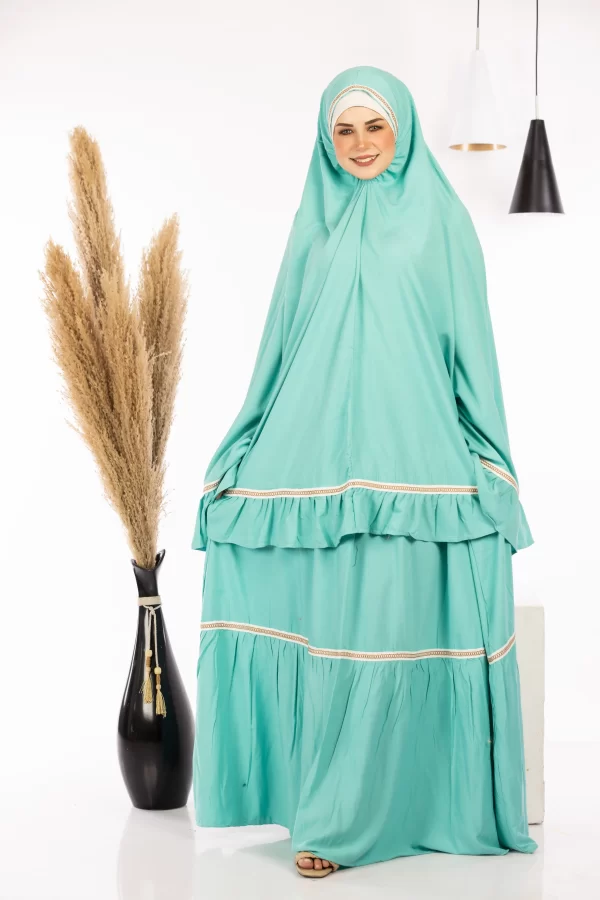 ⁦طقم صلاة قطعتين (خمار وجيبه)⁩ - الصورة ⁦3⁩